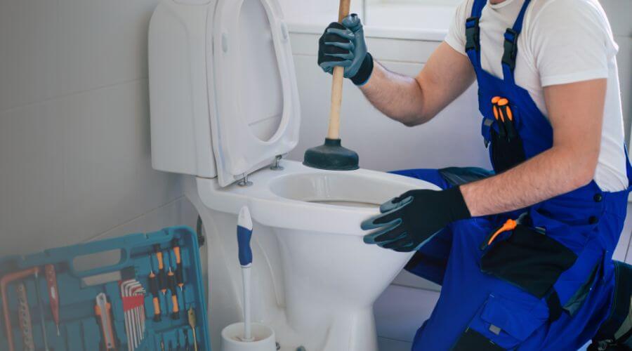 Professional emergency plumbing in Utopia, TX
